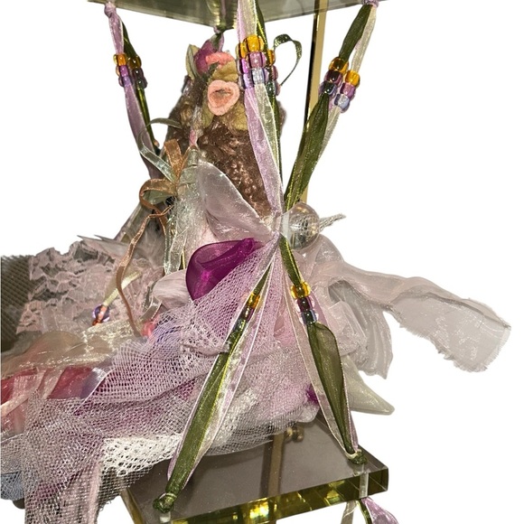 NWOT vintage fabric fairy doll on ribboned acrylic swing - Picture 6 of 12
